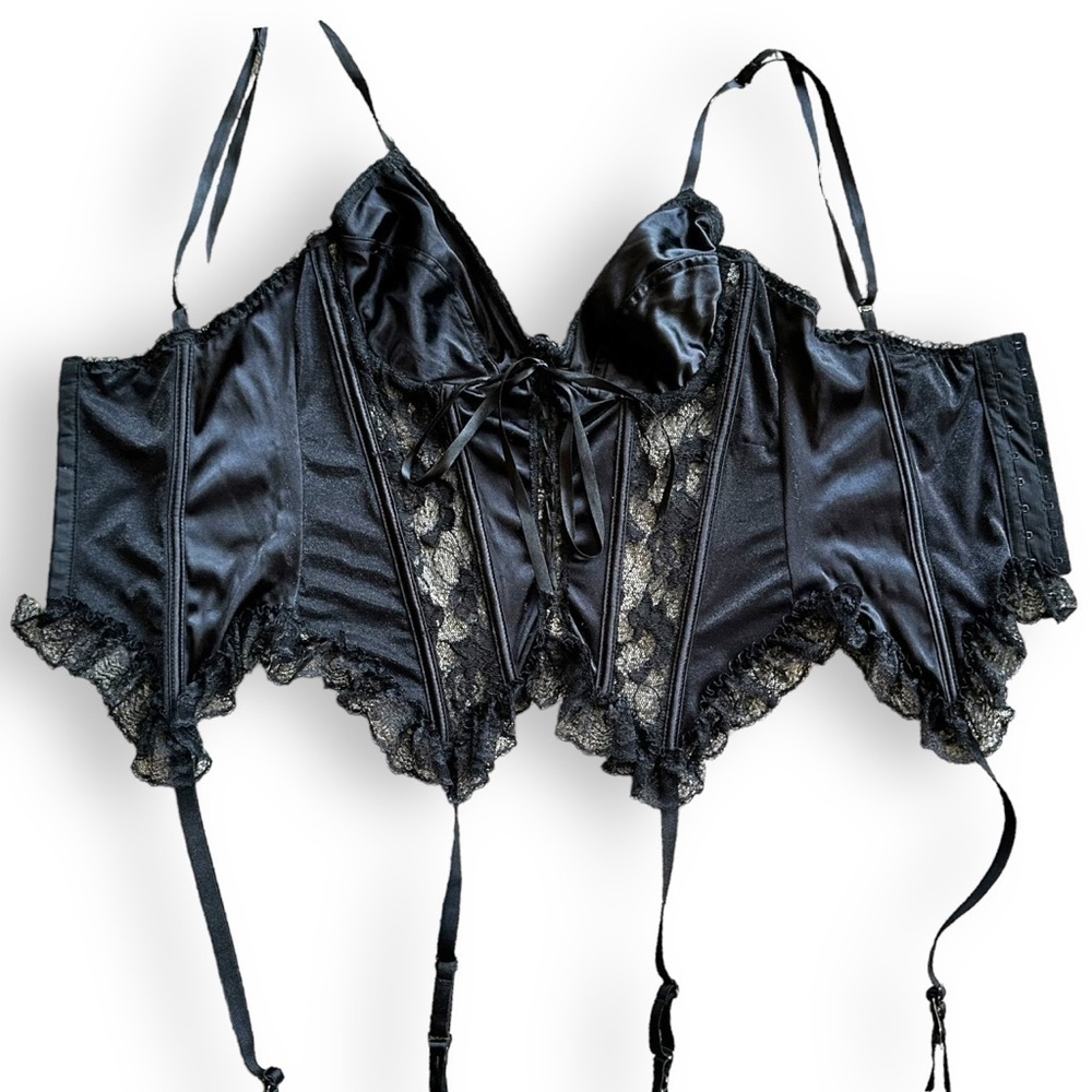 Vintage 1960’s Midcentury black lace corset girdle bustier pinup witchy size L  